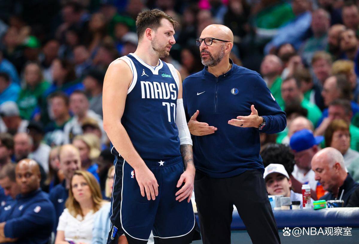 达拉斯独行侠训练开放日，转会期迎来里程碑引观众欢呼，NBA常规赛在即，球队文化被再次提及的简单介绍